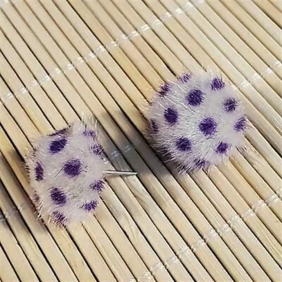 Hand Crafted Faux Fur Fuzzy Polka Dot Earrings Off White Purple - Picture 1 of 3